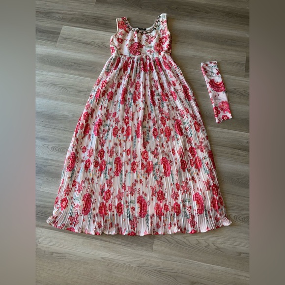 NEW - Floral maxi sleeveless dress in size Medium - Picture 8 of 8